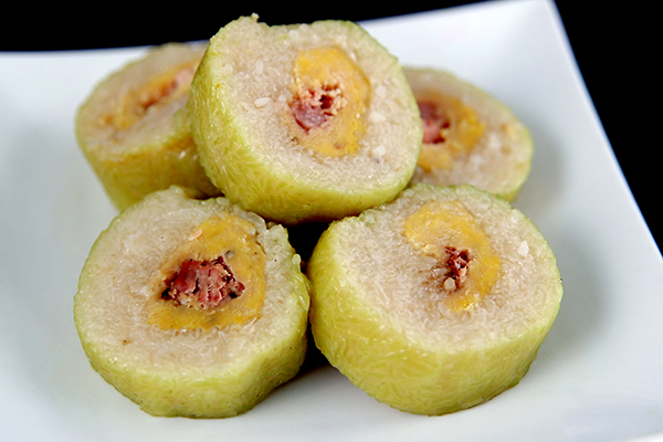 Bánh tét – đặc sản ngày tết