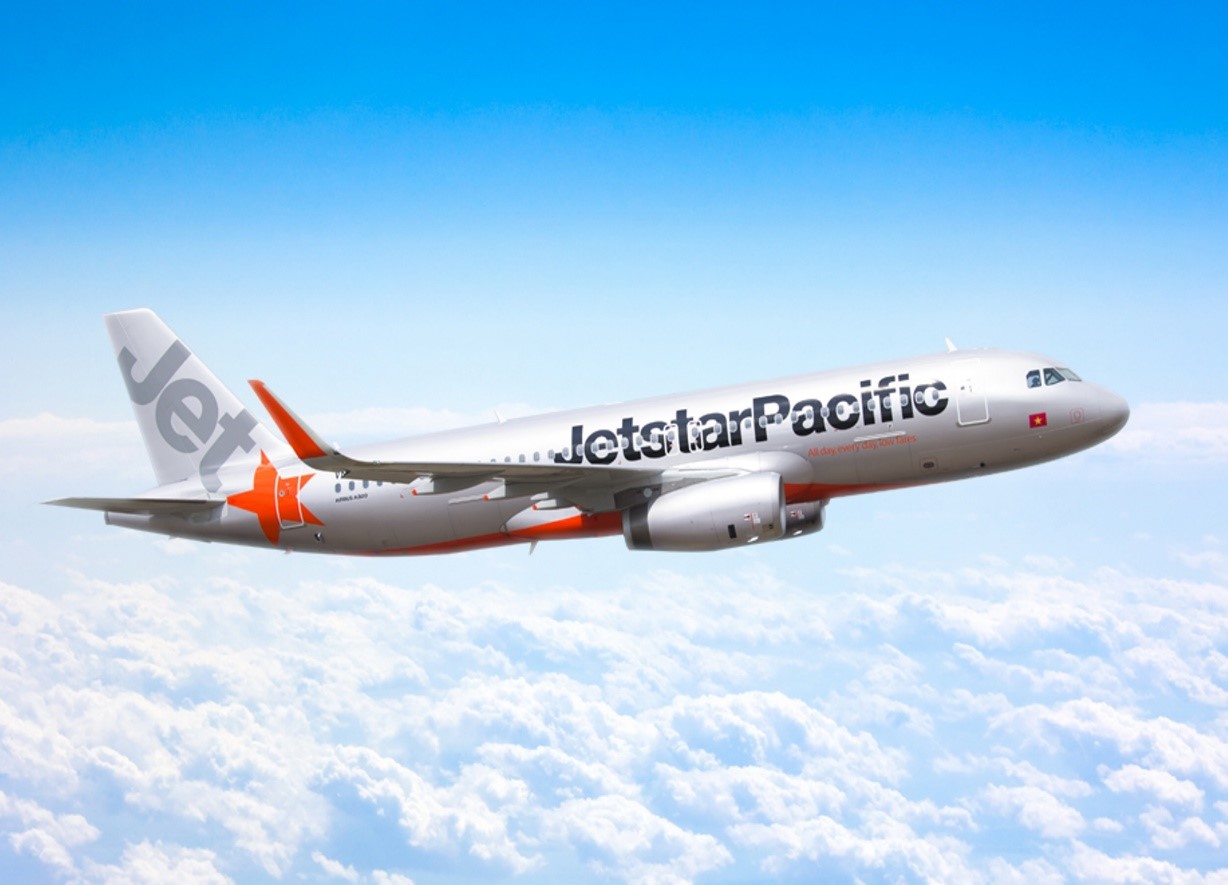 chang-bay-cua-jetstar