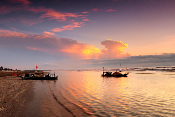 Hoàng hôn trên bãi biển Diễn Thành