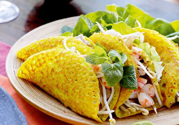 Đến Cần Thơ nhất định phải thử đặc sản Bánh xèo Mười Xiêm