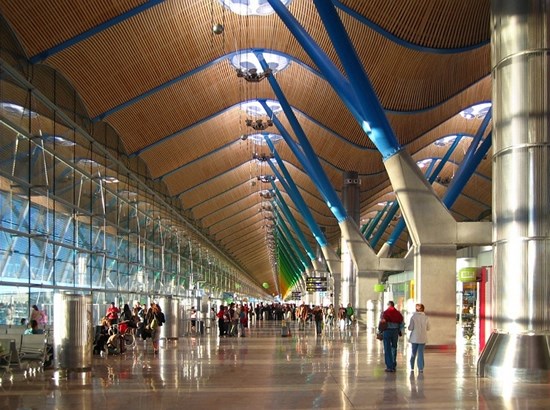 sân bay quốc tế Madrid Barajas